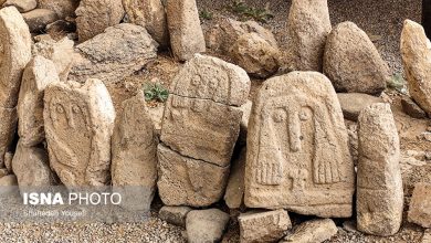 بچههایی که در مدرسه سنگ شدهاند! بچههایی که در مدرسه سنگ شدهاند!
