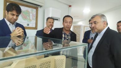 بازدید معاون عراقچی از محوطه باستانی شهر سوخته بازدید معاون عراقچی از محوطه باستانی شهر سوخته