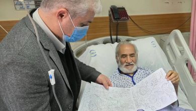 بیماری و تخت بیمارستان هم مانع هنرنمایی هنرمند پیشکسوت نشد!