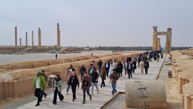 خارجی ها در تخت جمشید + عکس خارجی ها در تخت جمشید + عکس